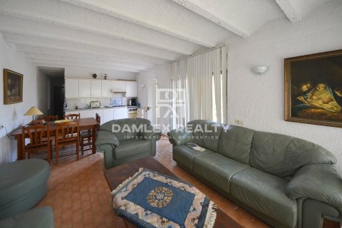 Talo myytävänä Lloret de Mar, Girona, Espanja, 10 makuuhuonetta, 500 m2 No. 176865 - kuva 30