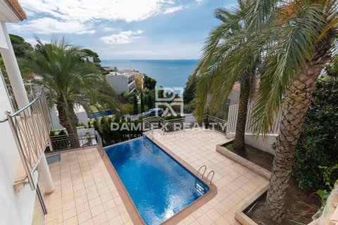 Willa w Lloret de Mar, Girona, Hiszpania 3 sypialnie, 320 mkw. nr 176869 – zdjęcie 30