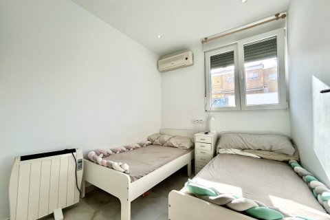 Villetta a schiera in vendita a Los Balcones, Alicante, Spagna 3 camere da letto, 91 mq. N° 195699 - foto 12