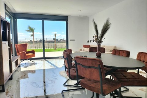 Villa à vendre Pilar de la Horadada, Alicante, Espagne, 3 chambres, 205 m2 No. 136481 - photo 16