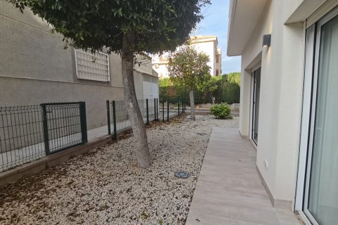 Продажа квартиры в Торревьеха, Аликанте, Испания 3 спальни, 117м2 №173646 - фото 7