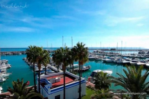 Apartment for sale Estepona, Malaga, Spain 3 bedrooms, 137 sq.m. No. 108944 - photo 13