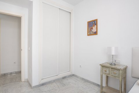 Apartamento en alquiler en Marbella, Málaga, España 2 dormitorios, 80 m2 No. 173784 - foto 5