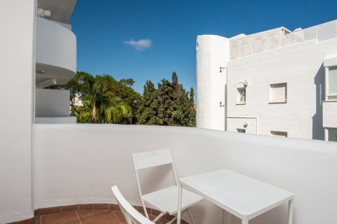 Apartamento en alquiler en Marbella, Málaga, España 2 dormitorios, 80 m2 No. 173784 - foto 12