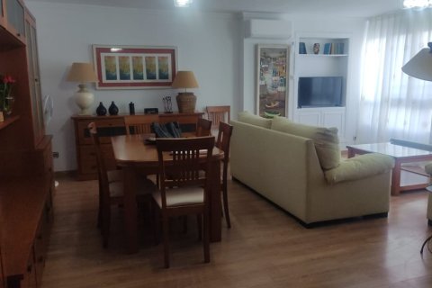 Apartamento en alquiler en El Puerto de Santa María, Cádiz, España 4 dormitorios, 178 m2 No. 173785 - foto 2