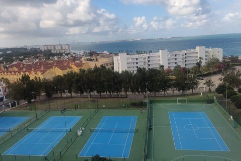 Apartamento en alquiler en El Puerto de Santa María, Cádiz, España 4 dormitorios, 178 m2 No. 173785 - foto 9