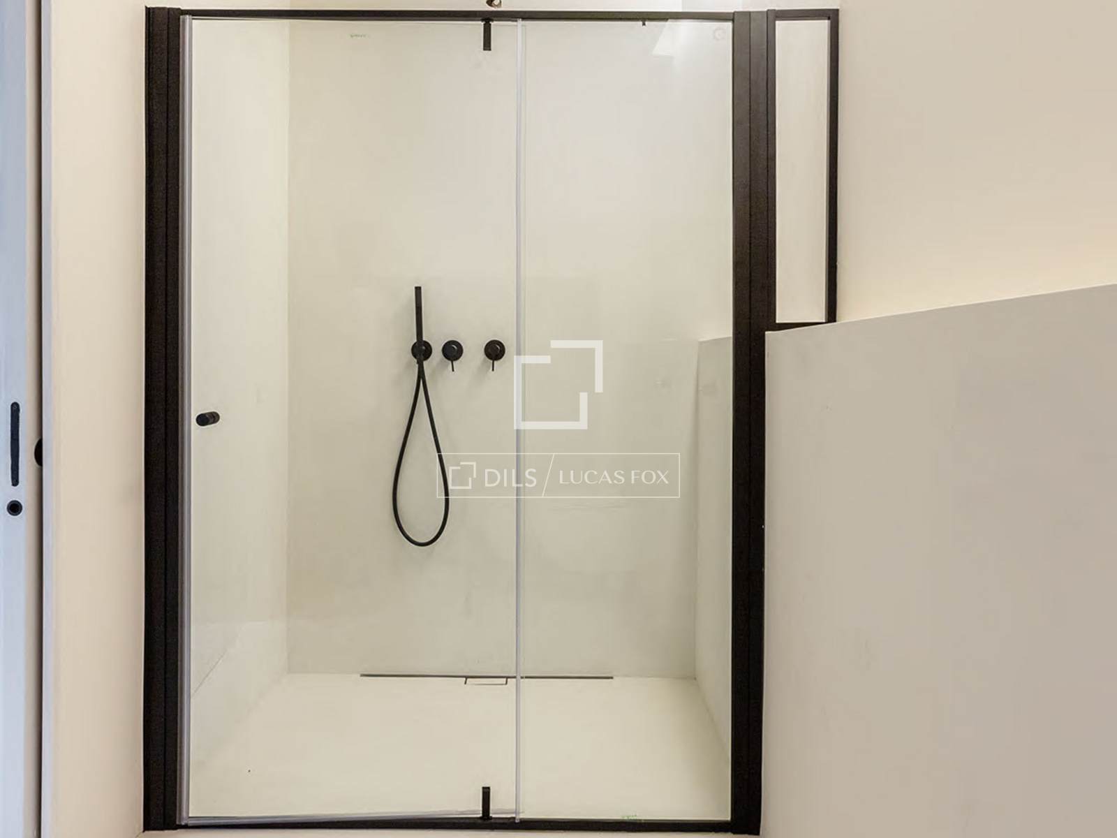 Huoneisto Barcelona, Espanja 3 makuuhuonetta, 133 m2 No. 150748