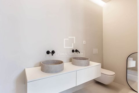 Продажа квартиры в Барселона, Испания 3 спальни, 133м2 №150748 - фото 16