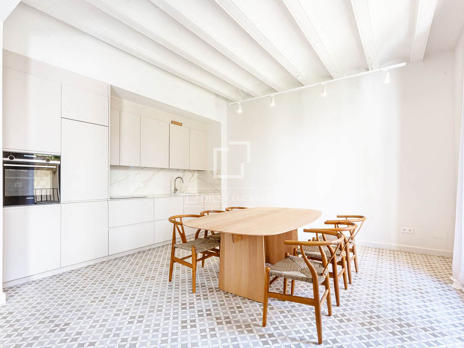 Huoneisto Barcelona, Espanja 3 makuuhuonetta, 133 m2 No. 150748