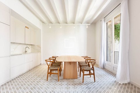 Продажа квартиры в Барселона, Испания 3 спальни, 133м2 №150748 - фото 6