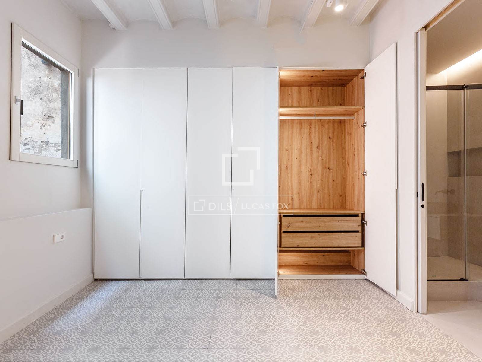 Huoneisto Barcelona, Espanja 3 makuuhuonetta, 133 m2 No. 150748