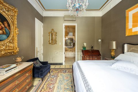 Apartamento en venta en Barcelona, España 4 dormitorios, 273 m2 No. 150751 - foto 15