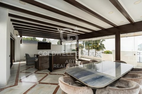 Takvåning till salu i Estepona, Malaga, Spanien 5 sovrum, 700 kvm. Nr. 158337 - foto 22