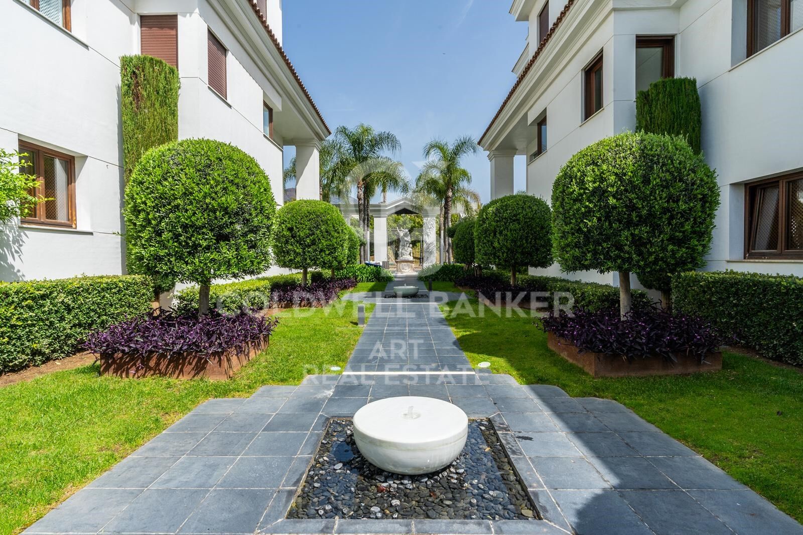 Ático en Estepona, Málaga, España 5 dormitorios, 700 m2 No. 158337