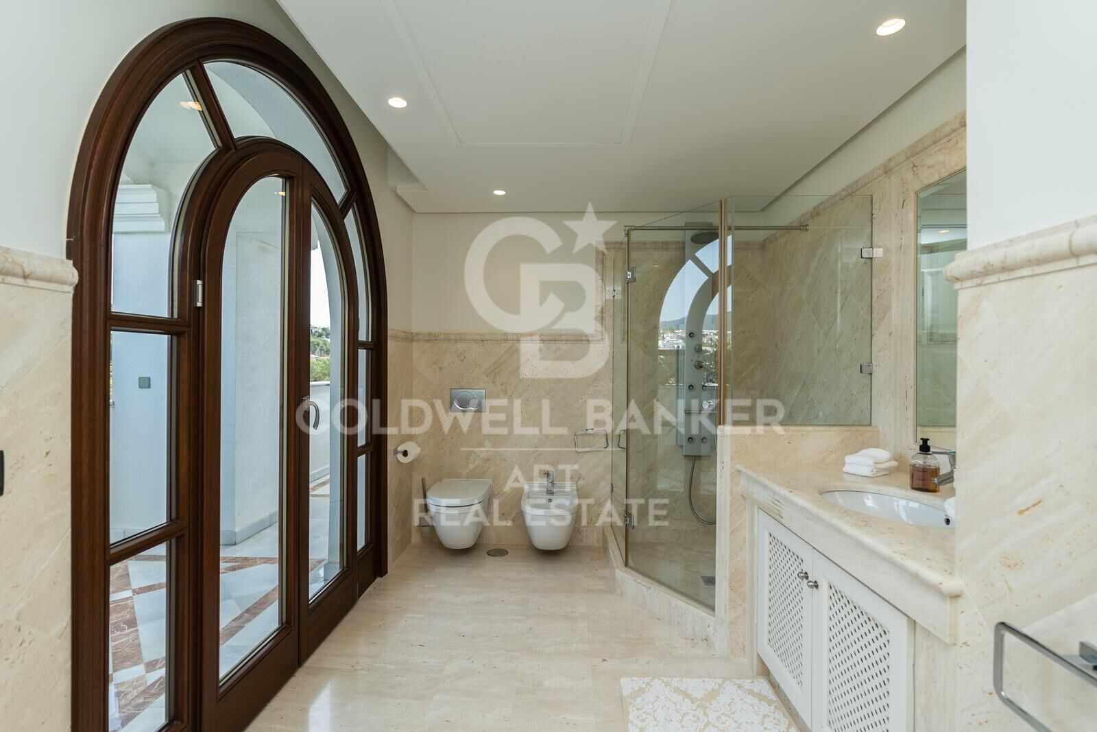 Ático en Estepona, Málaga, España 5 dormitorios, 700 m2 No. 158337