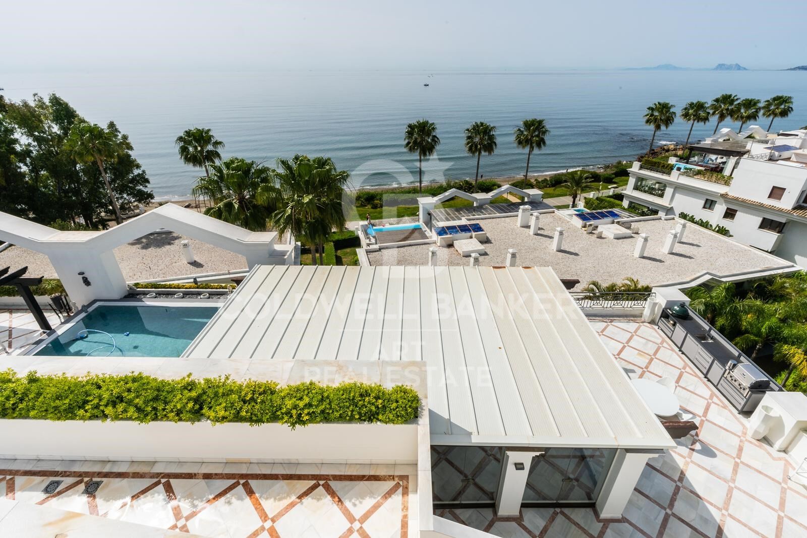 Ático en Estepona, Málaga, España 5 dormitorios, 700 m2 No. 158337