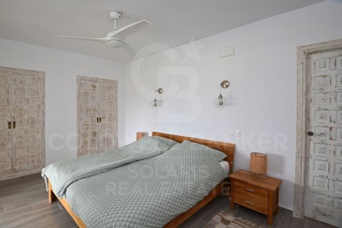 Villa en venta en Benitachell, Alicante, España 6 dormitorios, 531 m2 No. 158332 - foto 8