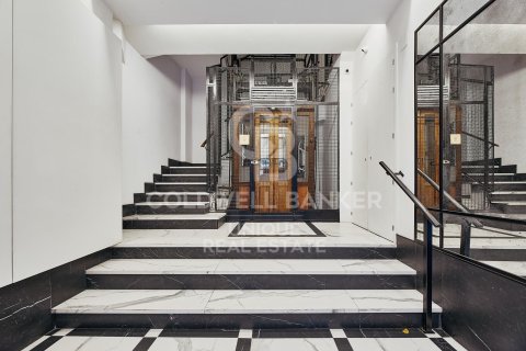 Apartament w Madrid, Hiszpania 3 sypialnie, 122 mkw. nr 158338 – zdjęcie 5