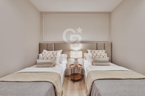 Apartament w Madrid, Hiszpania 3 sypialnie, 122 mkw. nr 158338 – zdjęcie 15