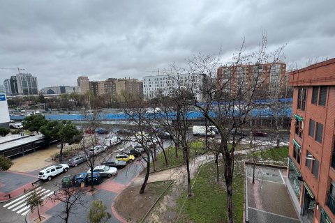 Продажа пентхауса в Мадрид, Испания 2 спальни, 51.36м2 №165530 - фото 11