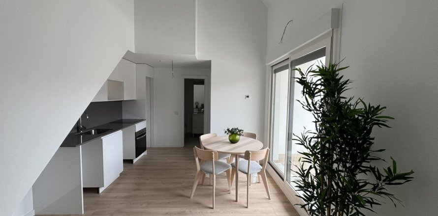 Пентхаус в Мадрид, Испания 2 спальни, 51.36м2 №165530