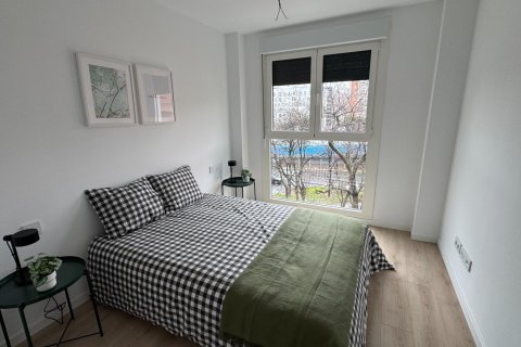 Продажа пентхауса в Мадрид, Испания 2 спальни, 51.36м2 №165530 - фото 7