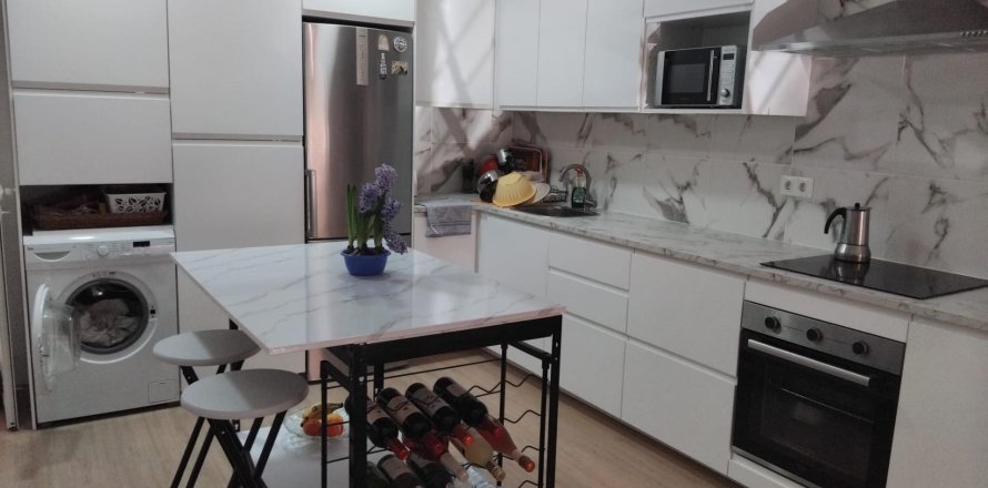 Квартира в Вильяхойоса, Аликанте, Испания 2 спальни, 95м2 №165531