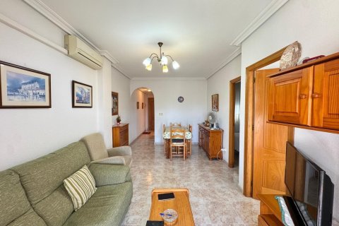 Apartamento en venta en Torrevieja, Alicante, España 2 dormitorios, 62 m2 No. 184217 - foto 18