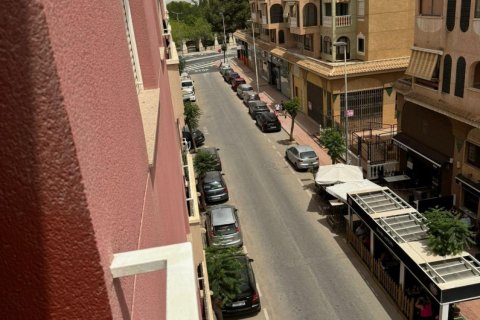 Apartment for sale in Torrevieja, Alicante, Spain 2 bedrooms, 72 sq.m. No. 184213 - photo 14