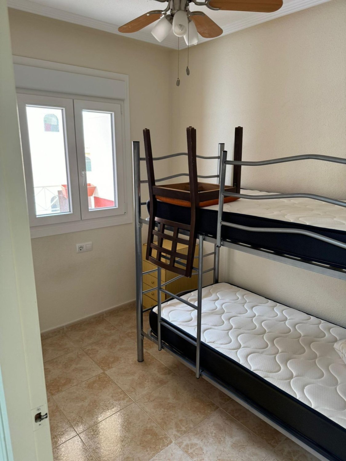 Appartamento a Torrevieja, Alicante, Spagna 2 camere da letto, 72 mq. N° 184213