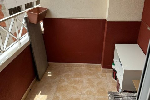 Apartment for sale in Torrevieja, Alicante, Spain 2 bedrooms, 72 sq.m. No. 184213 - photo 12