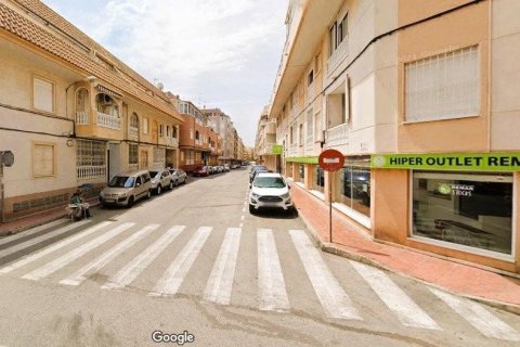Apartment for sale in Torrevieja, Alicante, Spain 2 bedrooms, 67 sq.m. No. 184216 - photo 6