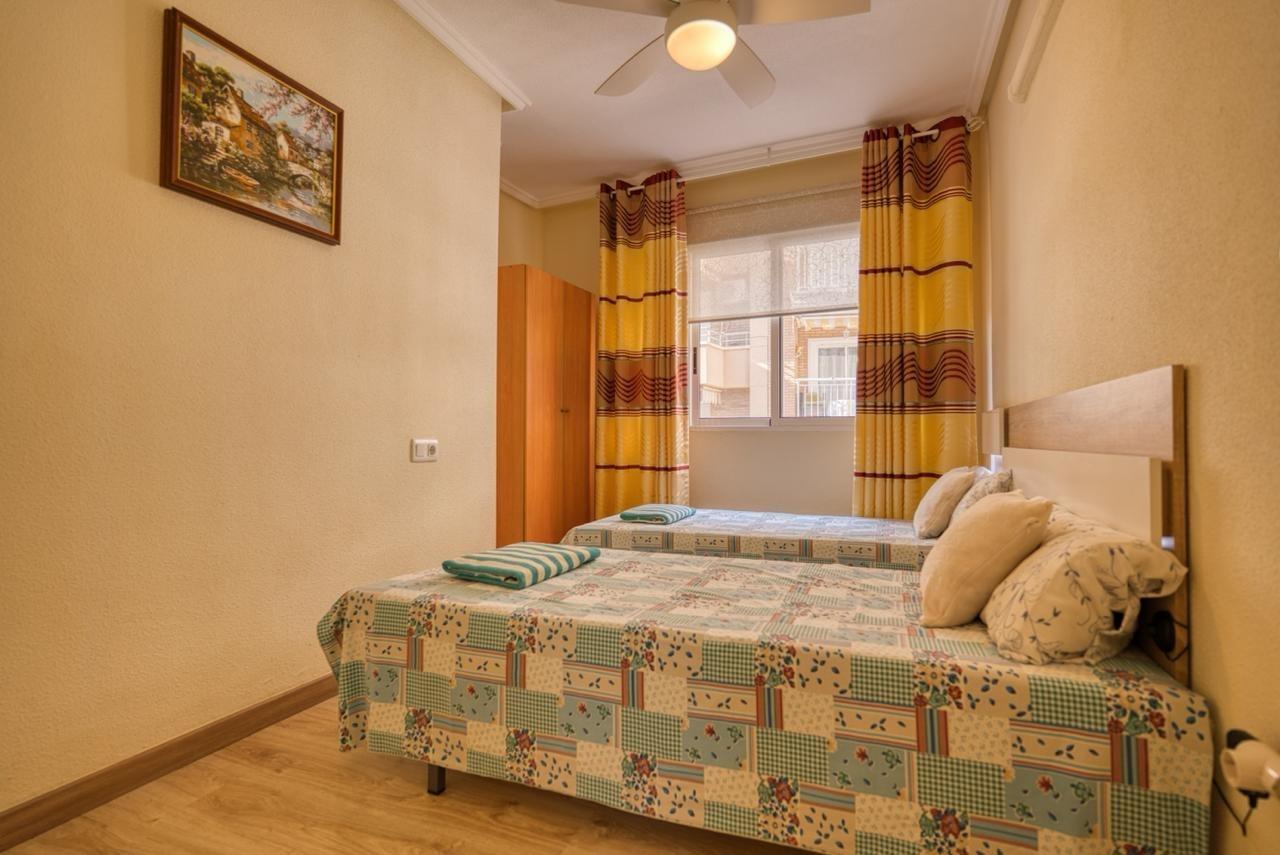 Apartament w Torrevieja, Alicante, Hiszpania 2 sypialnie, 68 mkw. nr 184219