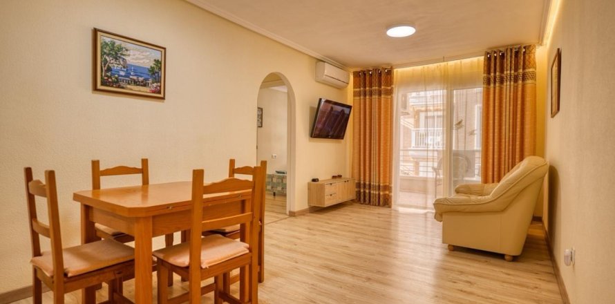 Wohnung in Torrevieja, Alicante, Spanien 2 Schlafzimmer, 68 m2 Nr. 184219