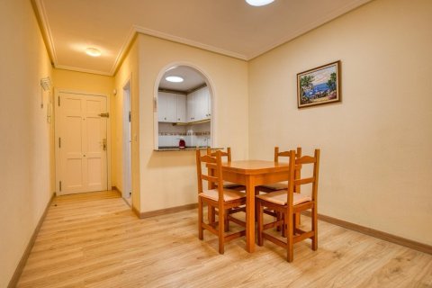 Wohnung zum Verkauf in Torrevieja, Alicante, Spanien 2 Schlafzimmer, 68 m2 Nr. 184219 - Foto 6