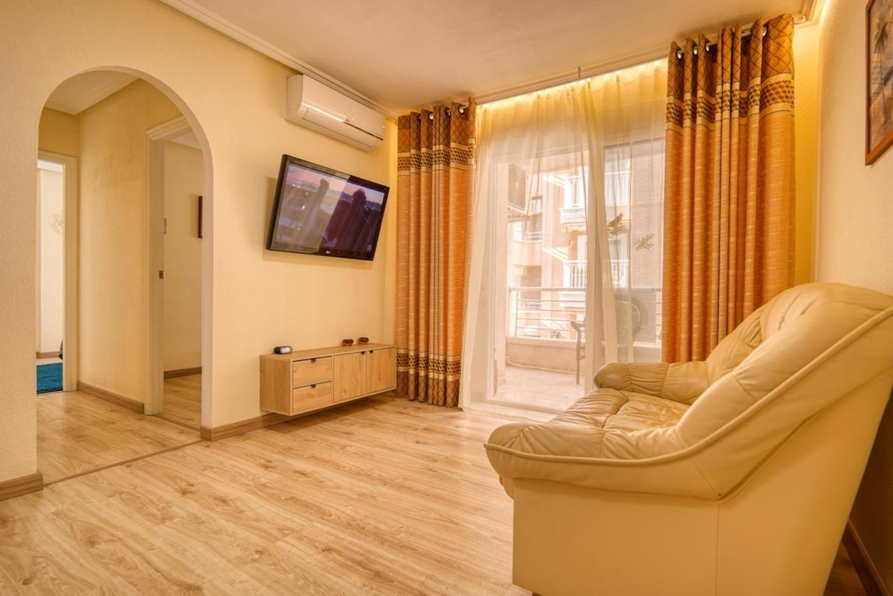 Apartament w Torrevieja, Alicante, Hiszpania 2 sypialnie, 68 mkw. nr 184219