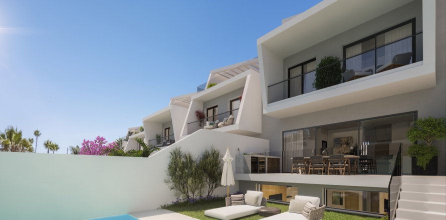 Dúplex en Estepona, Málaga, España 3 dormitorios, 214 m2 No. 134983