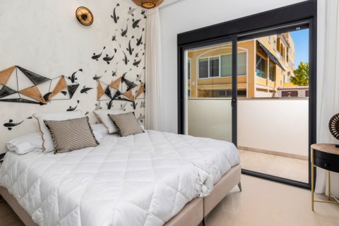 Apartment in Residencial Moma II, Torre de la Horadada, Alicante, Spa, 2 bedrooms, 97.1 sq.m. No. 168537