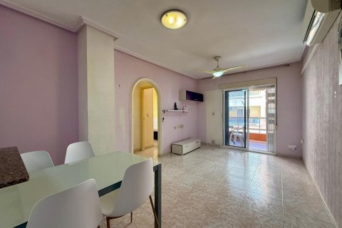 Appartamento in vendita a Torrevieja, Alicante, Spagna 2 camere da letto, 63 mq. N° 195178 - foto 3