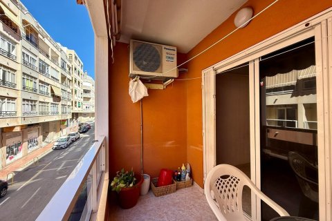 Appartamento in vendita a Torrevieja, Alicante, Spagna 2 camere da letto, 63 mq. N° 195178 - foto 9