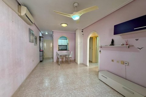 Appartamento in vendita a Torrevieja, Alicante, Spagna 2 camere da letto, 63 mq. N° 195178 - foto 5