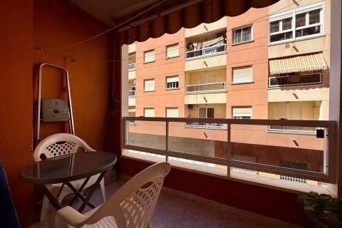 Appartamento in vendita a Torrevieja, Alicante, Spagna 2 camere da letto, 63 mq. N° 195178 - foto 4
