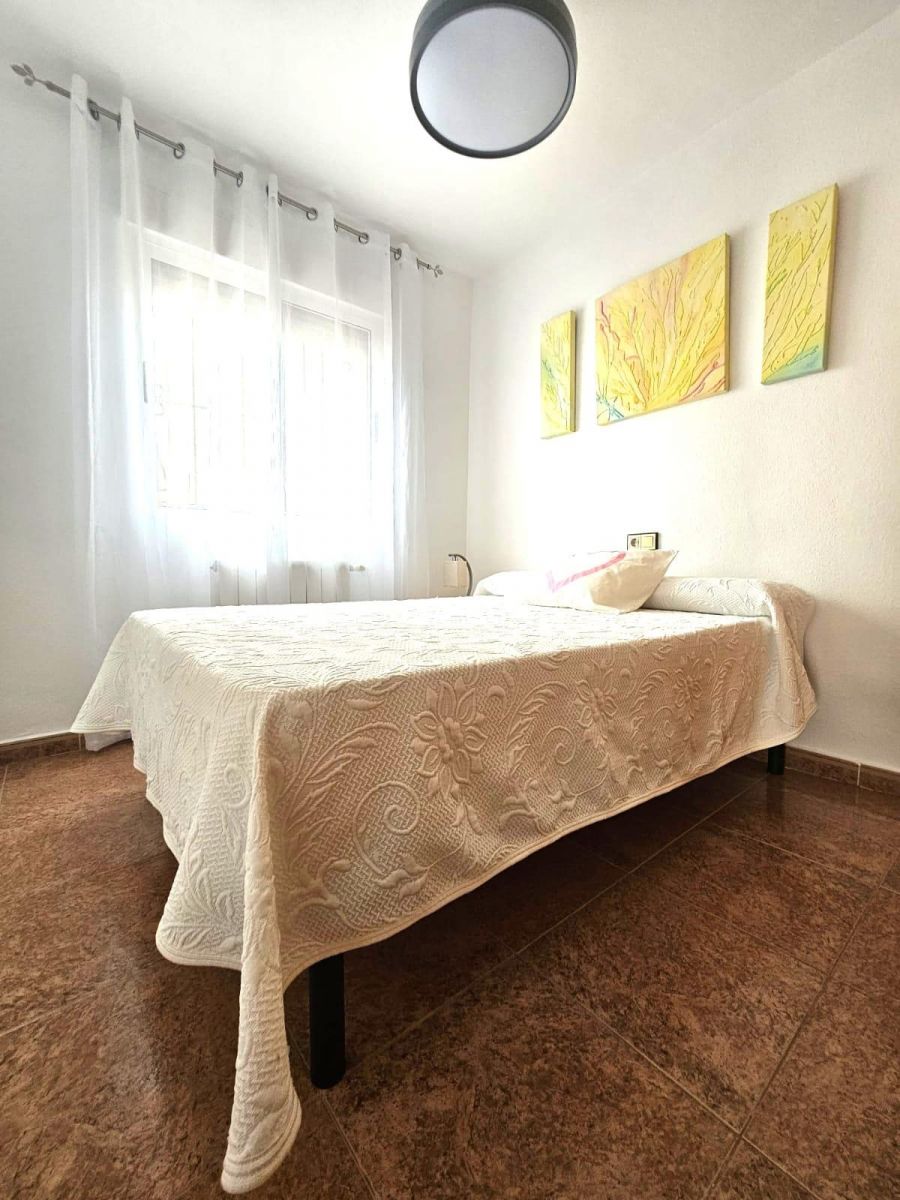 Huoneisto Los Altos, Alicante, Espanja 150 m2 No. 195174