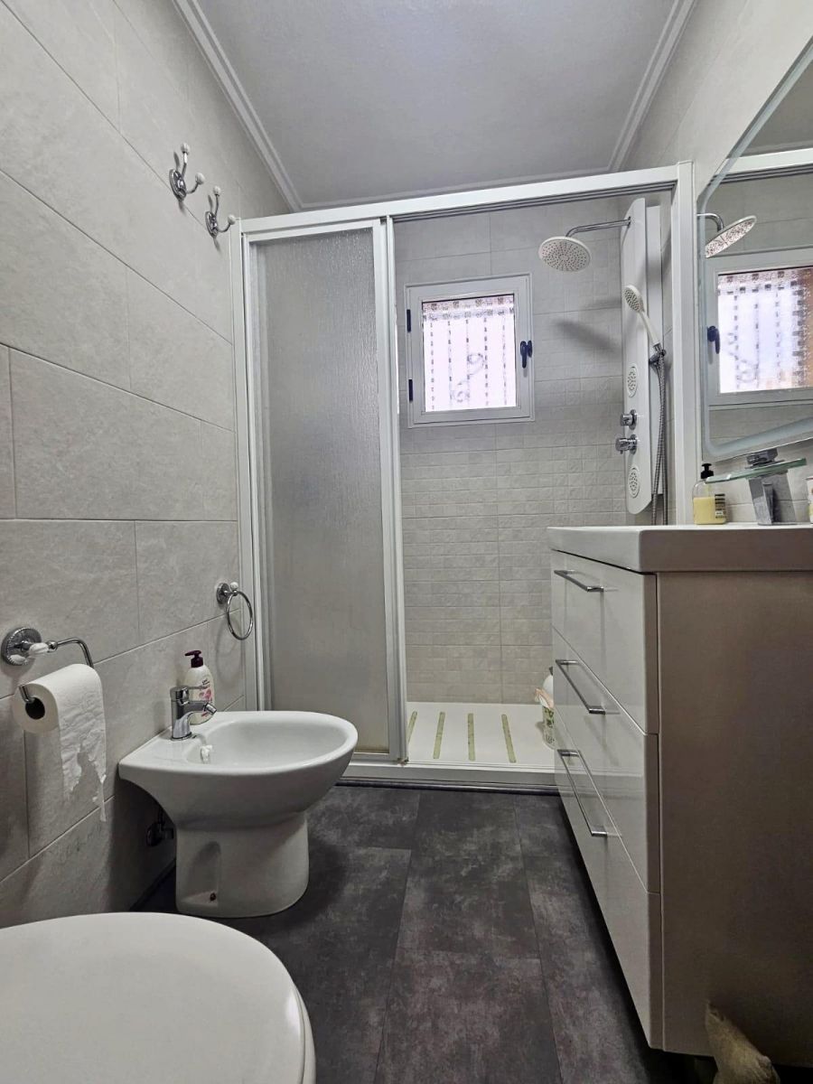 Huoneisto Los Altos, Alicante, Espanja 150 m2 No. 195174