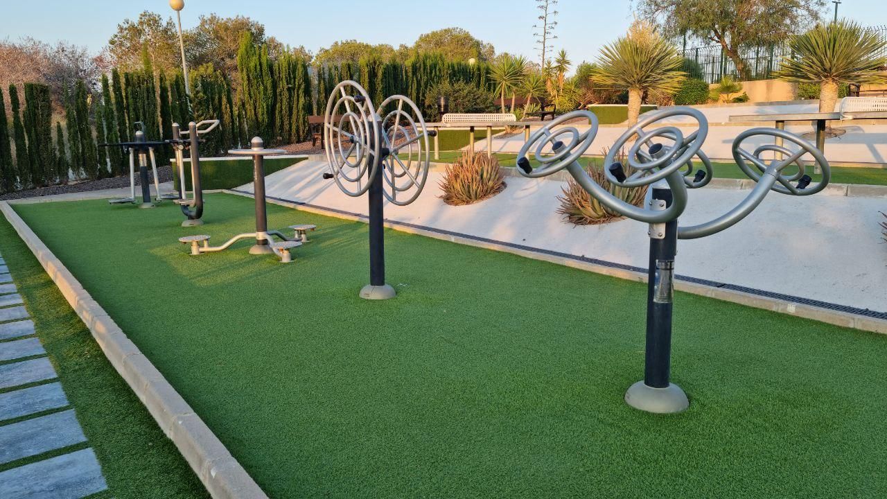 Huoneisto Los Altos, Alicante, Espanja 150 m2 No. 195174