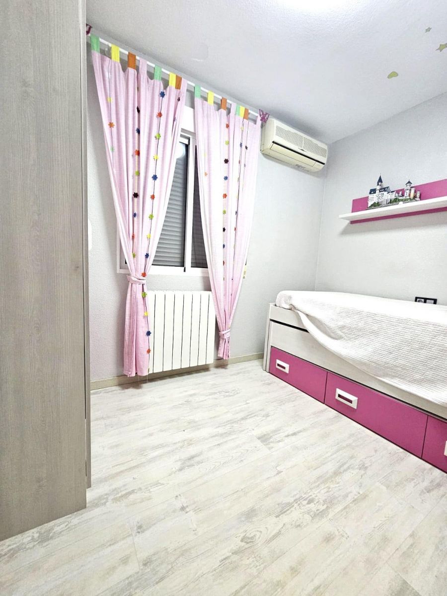 Huoneisto Los Altos, Alicante, Espanja 150 m2 No. 195174