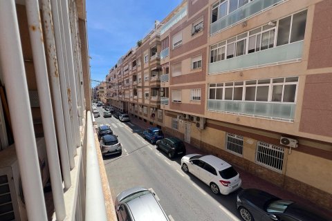 Appartamento in vendita a Torrevieja, Alicante, Spagna 2 camere da letto, 65 mq. N° 195180 - foto 10
