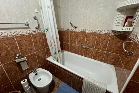 Appartamento in vendita a Torrevieja, Alicante, Spagna 2 camere da letto, 65 mq. N° 195180 - foto 24