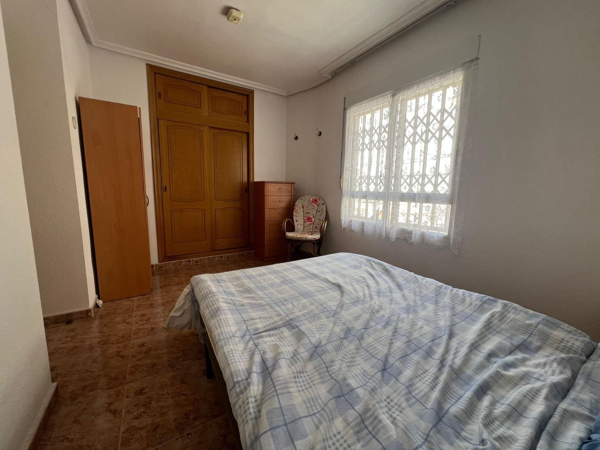 Квартира в Торревьеха, Аликанте, Испания 2 спальни, 65м2 №195180
