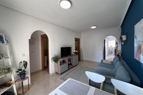 Apartment for sale in Guardamar del Segura, Alicante, Spain 2 bedrooms, 75 sq.m. No. 195179 - photo 7